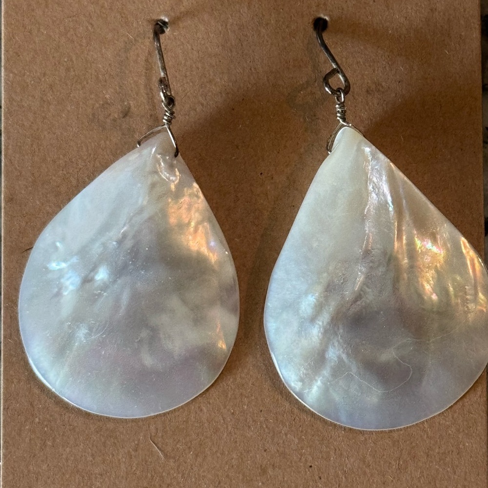 She’ll drop earrings